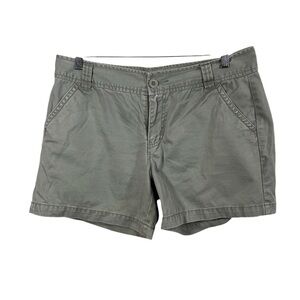 Calvin Klein Women’s Moss Green Shorts. Size 12